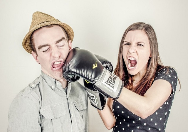 Giải mã giấc mơ đánh nhau Giải mã giấc mơ đánh nhau