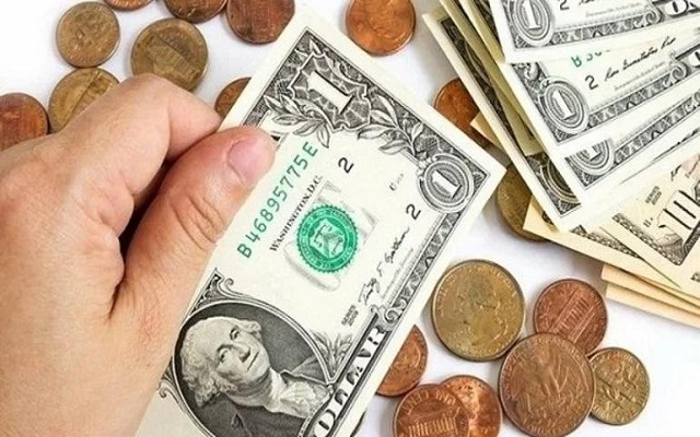 Chiêm bao được người khác cho tiền đô là sao