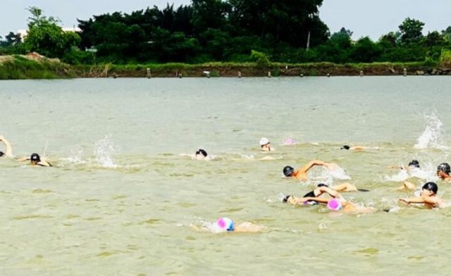 Chi tiết ý nghĩa, điềm báo thấy đi bơi ở sông trong mơ theo từng bối cảnh