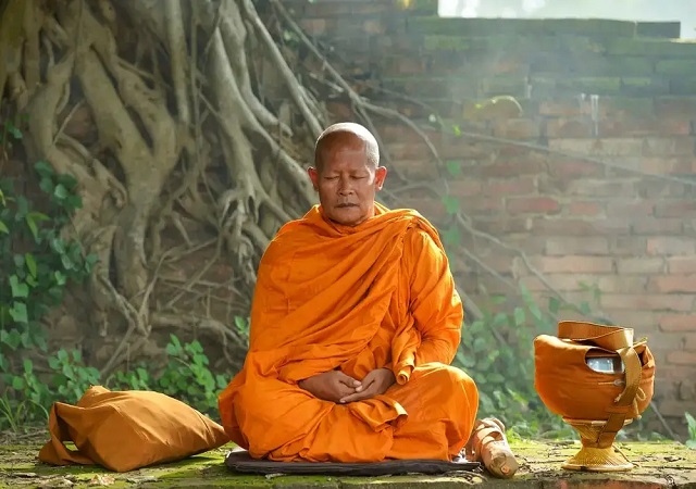 Ý nghĩa giấc mơ thấy thầy chùa Ý nghĩa giấc mơ thấy thầy chùa